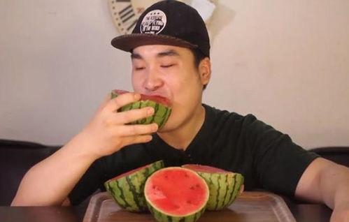 网红喜欢吃瓜,瓜田里的欢乐与争议